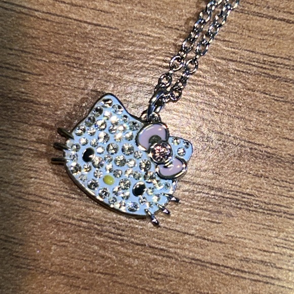 Swarovski x Sanrio Hello Kitty Rhinestone Head Necklace - Picture 1 of 11